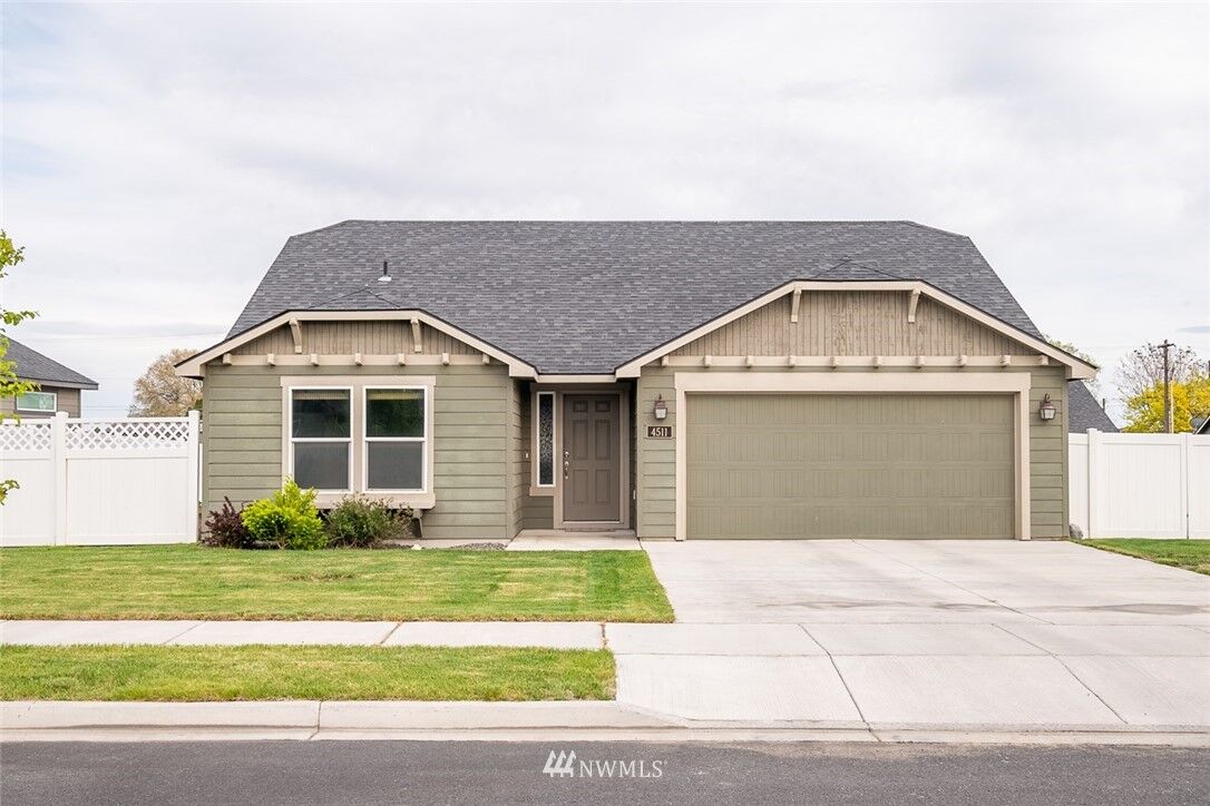 Property Photo: 4511 W Wesley Place WA 98837