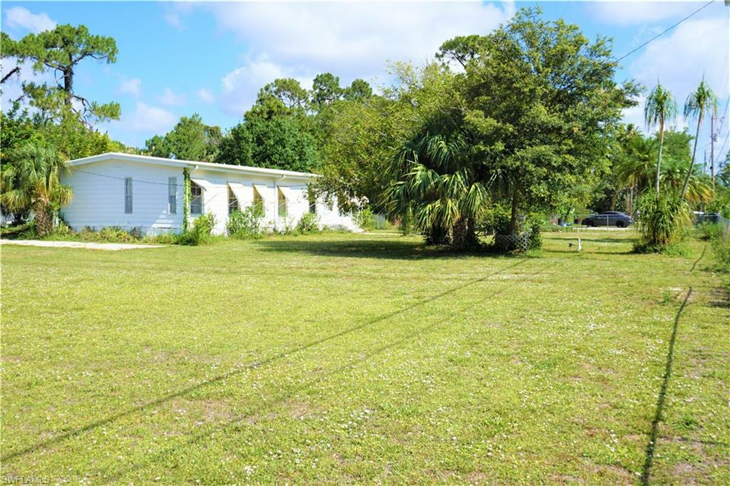 Property Photo:  8086 Grady Drive  FL 33917 