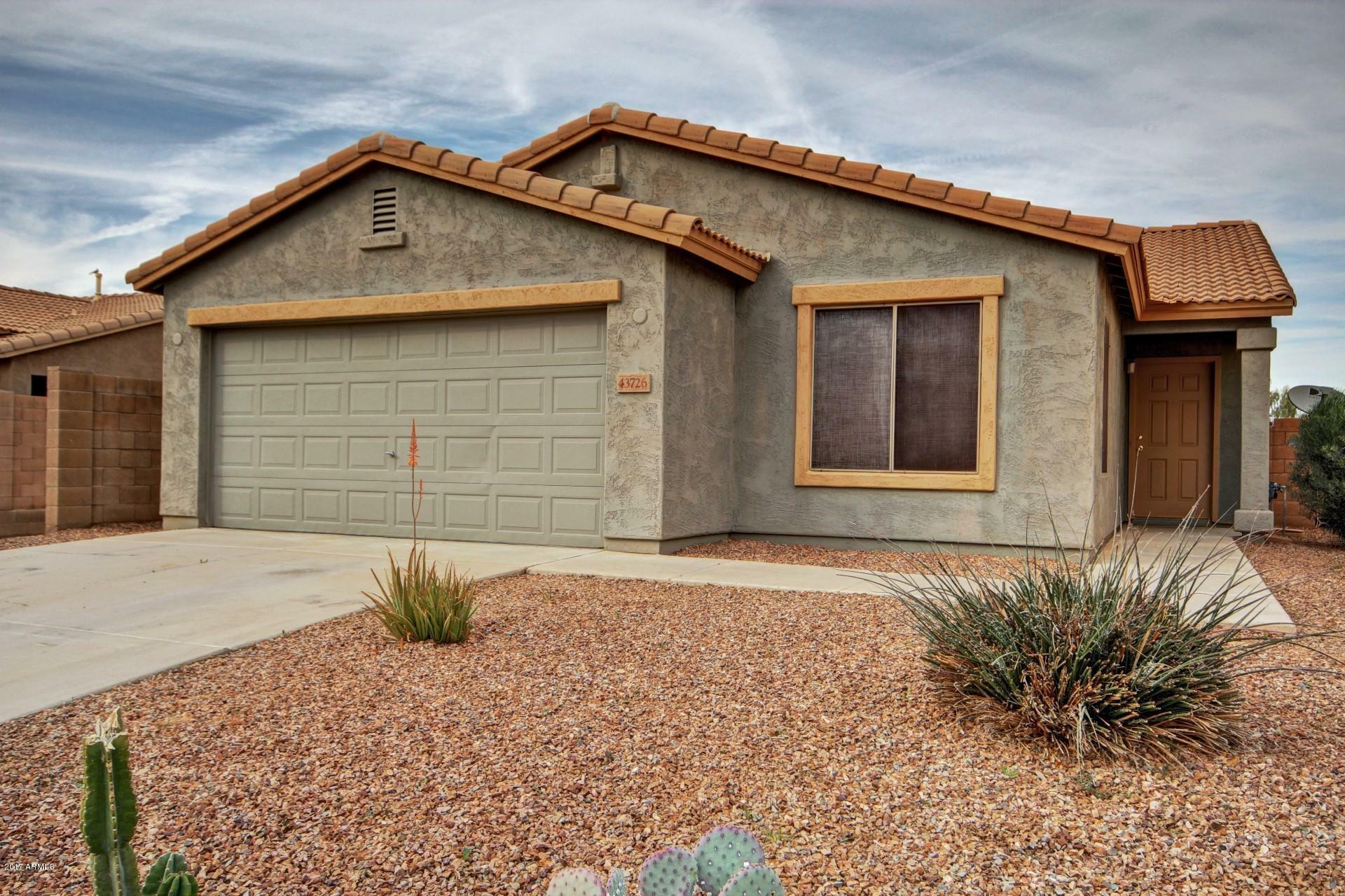 Property Photo:  43726 W Sagebrush Trail  AZ 85138 