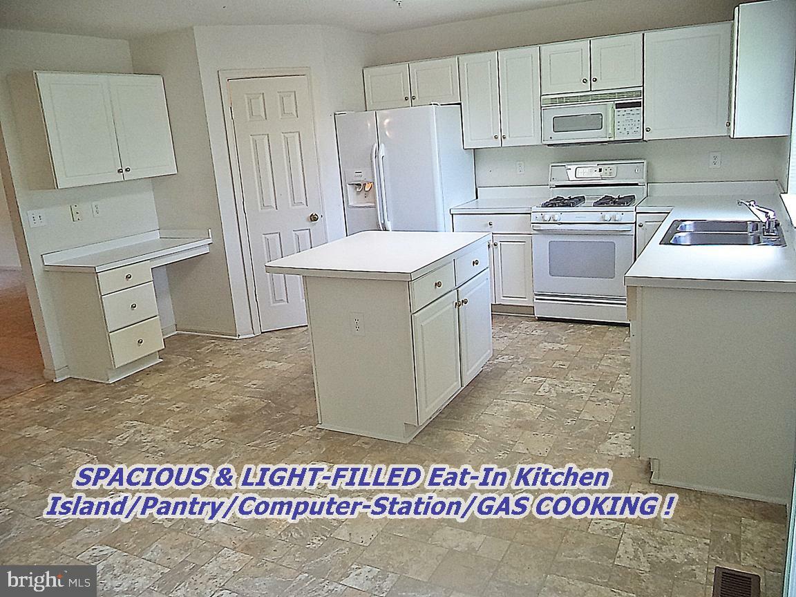 Property Photo: 15112 Deer Valley Terrace MD 20906