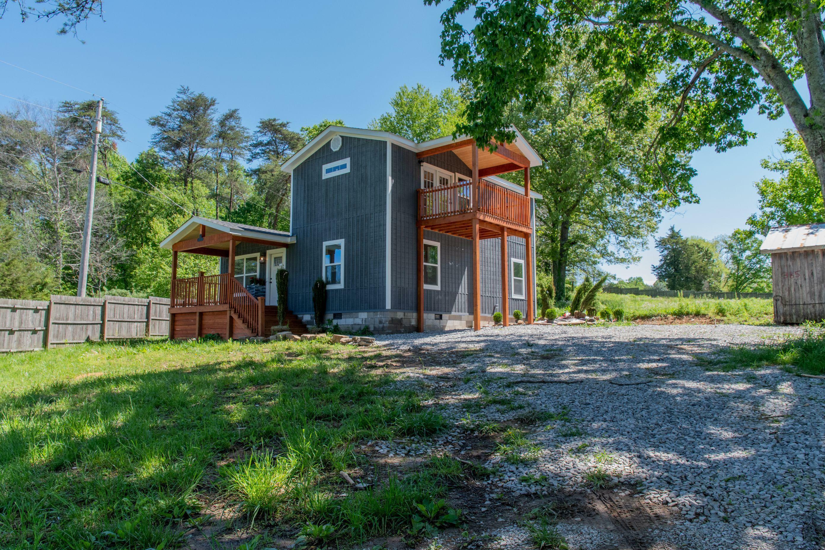 Property Photo:  385 Standing Stone Hwy  TN 38568 