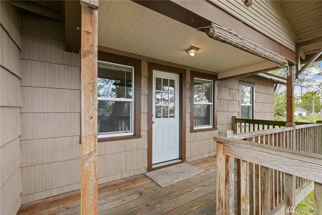 Property Photo:  3212 S 54th St  WA 98409 