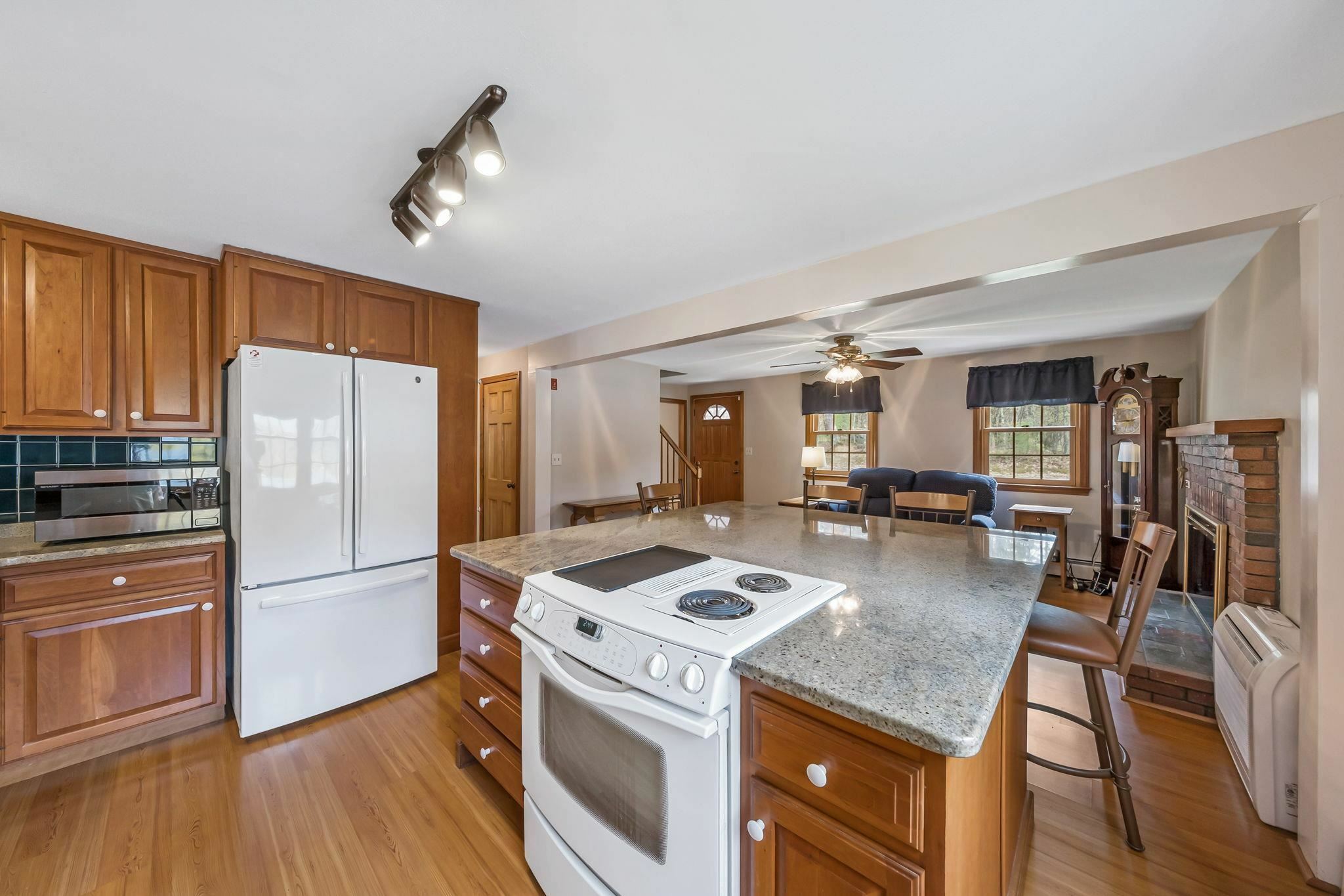 Property Photo:  88 Londonderry Road  NH 03087 