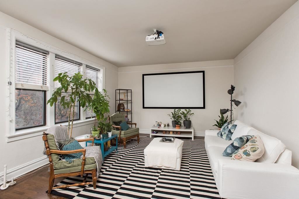 Property Photo: 260 Harrison Ave 204 NJ 07304