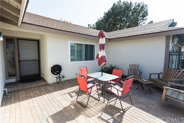 Property Photo:  927 S Sarah Way  CA 92805 