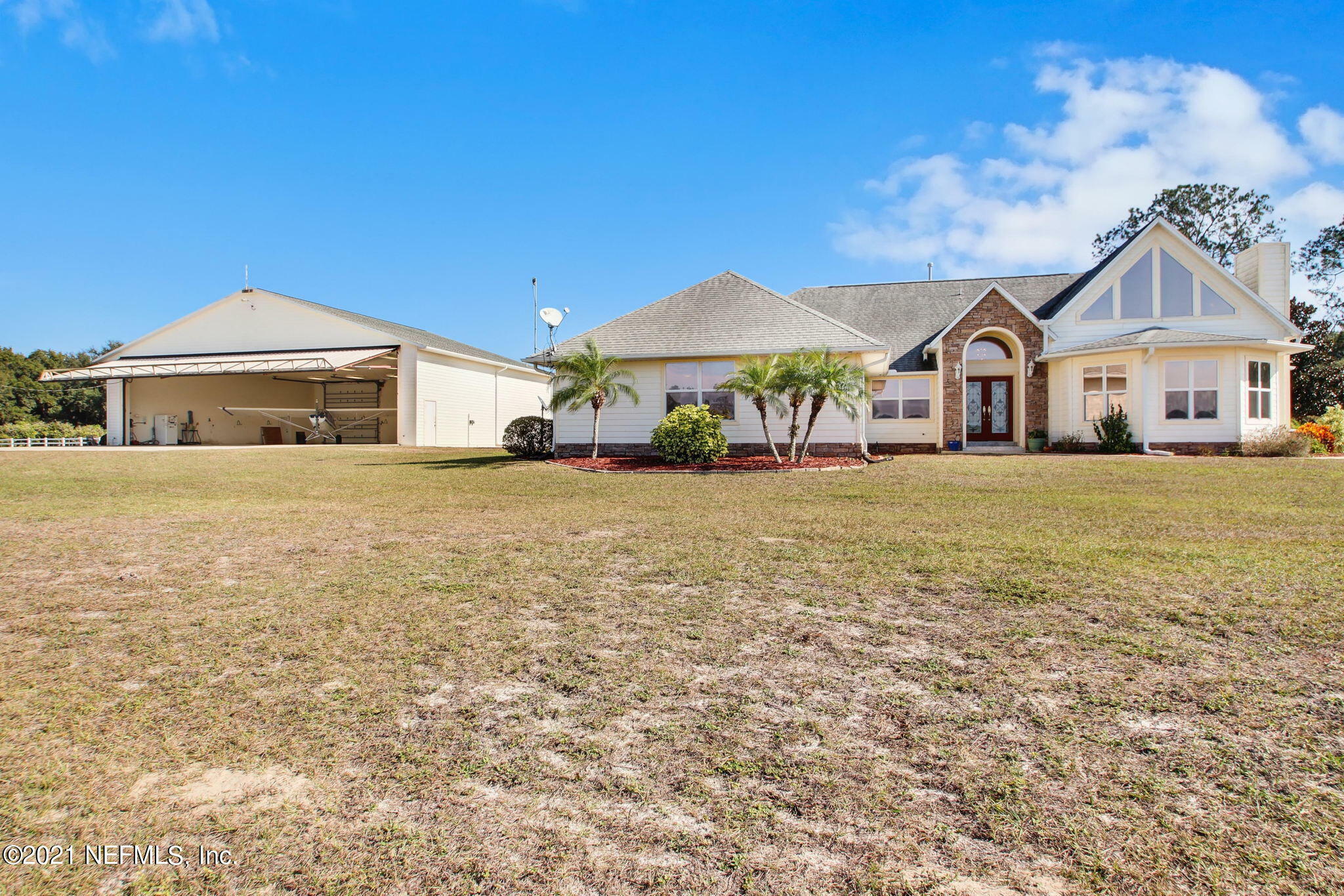 Property Photo:  515 Georgetown Shortcut Road  FL 32112 