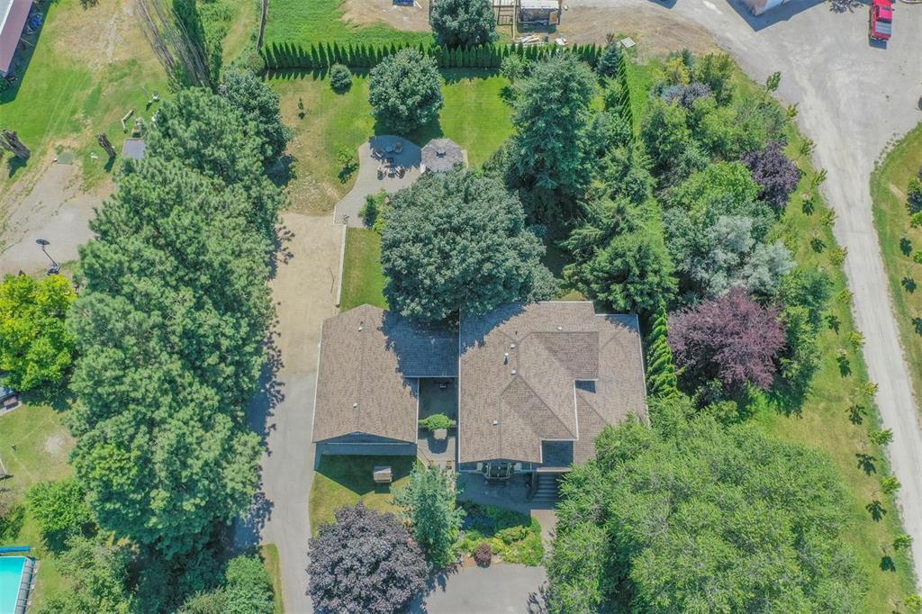 Property Photo: 878 25 Avenue BC V1B 3B4