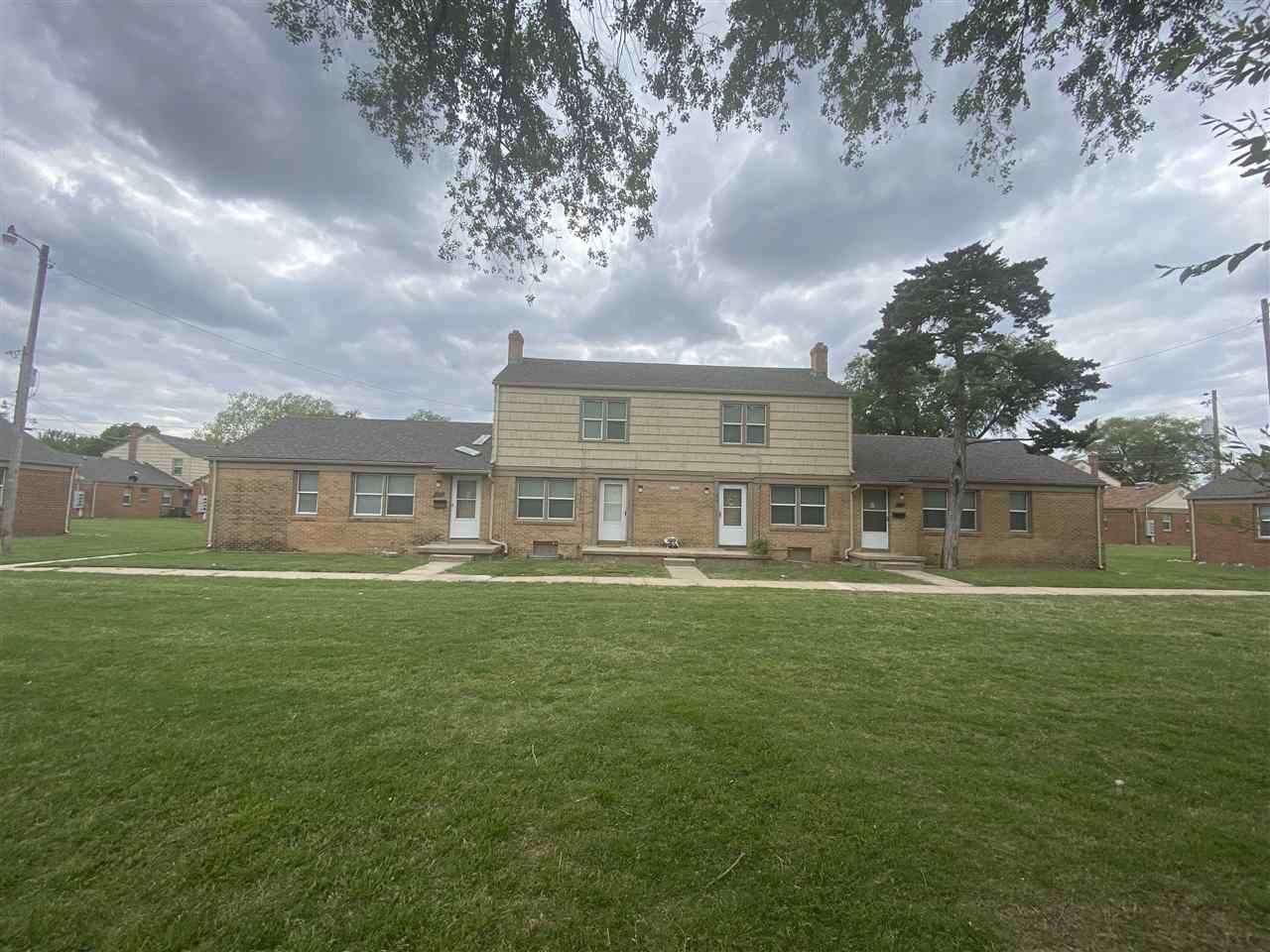 Property Photo: 1617 S Volutsia KS 67211