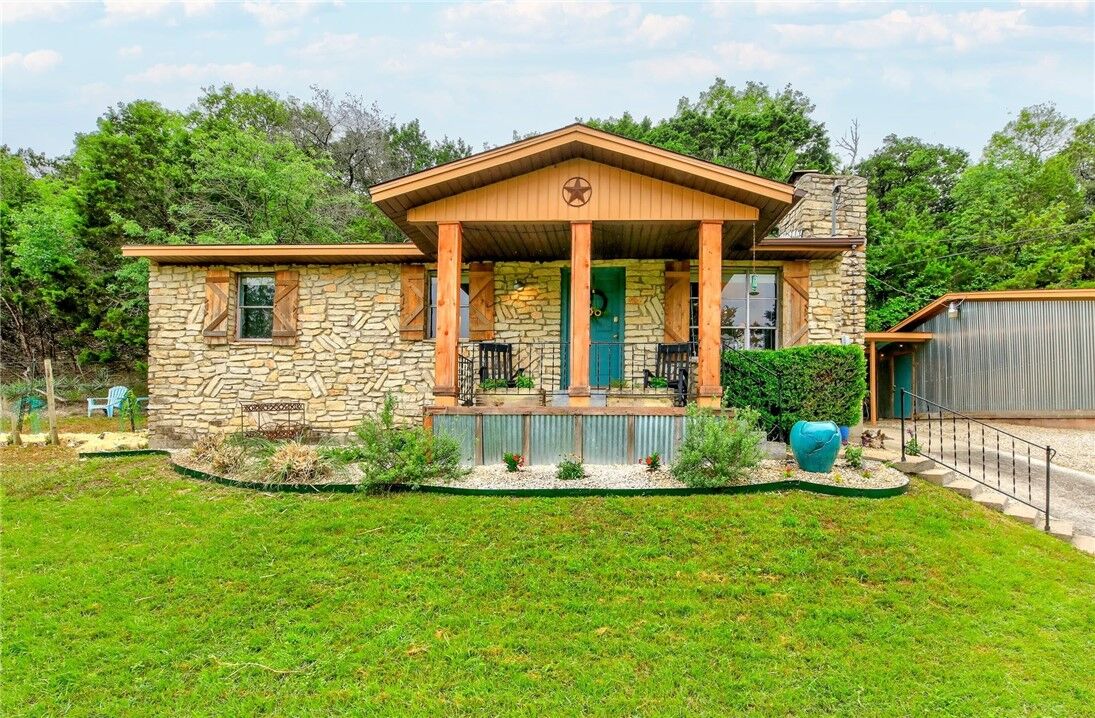 Property Photo: 7609 Robinhood Dell Drive TX 76513