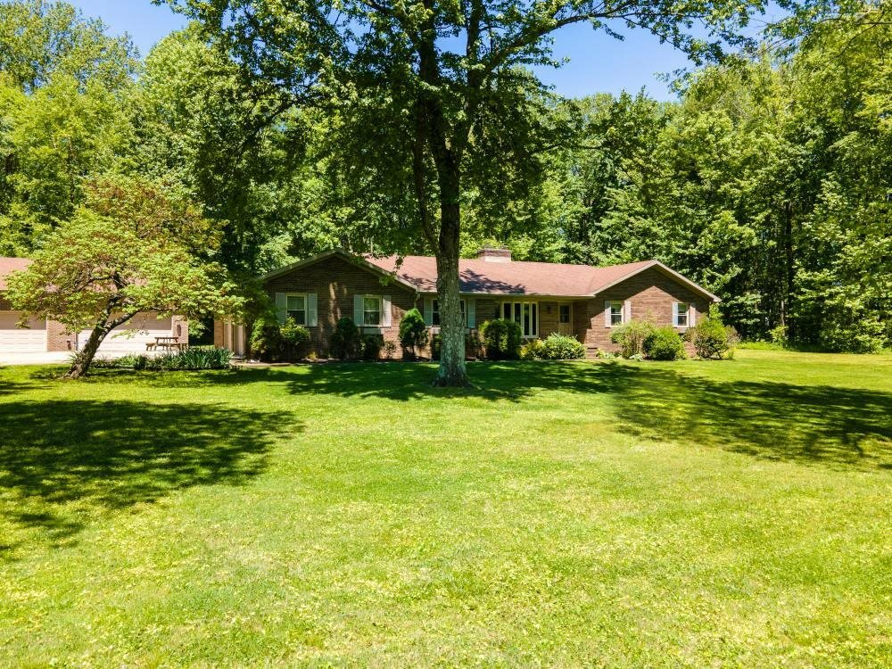 Property Photo: 1605 Fleener Court IN 47725