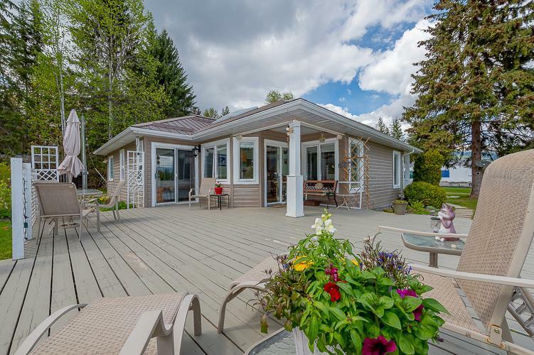 Property Photo: 4713 Eagle Bay Road BC V0E 1T0