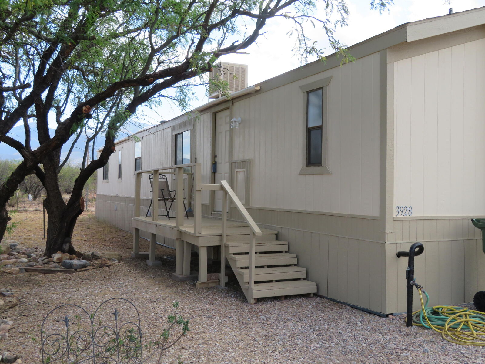 Property Photo: 3928 S Mahonia Place AZ 85650