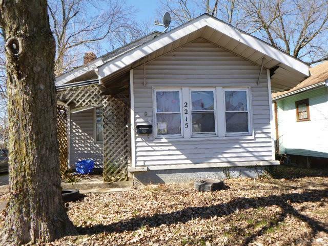 2215 Kensington Drive  Dayton OH 45406 photo