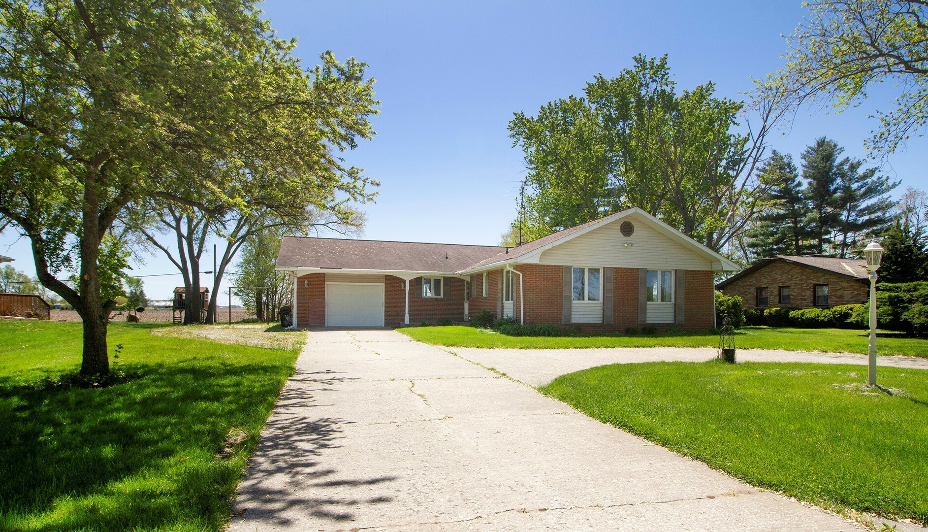 Property Photo:  7386 E Baseline Road  IL 60964 