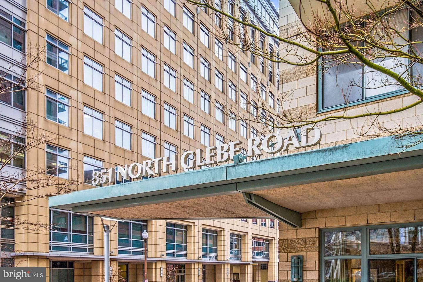 Property Photo:  851 N Glebe Road 1421  VA 22203 