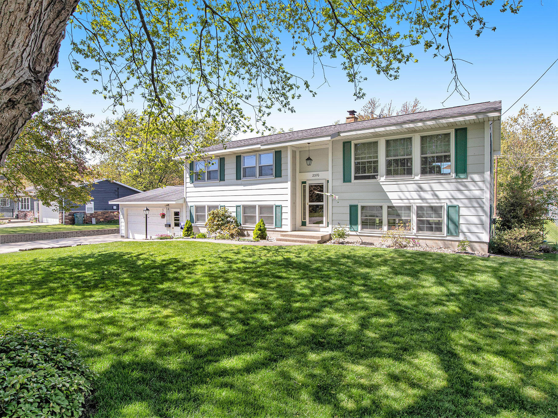 Property Photo: 2370 Corrine Avenue MI 49444