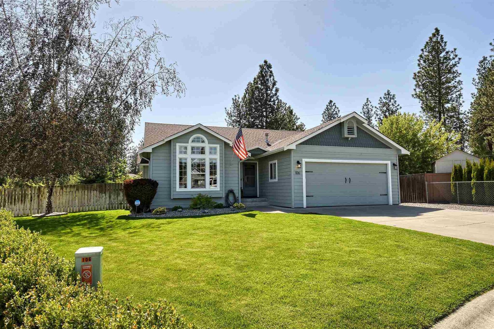 Property Photo: 106 E Donna Ct WA 99218
