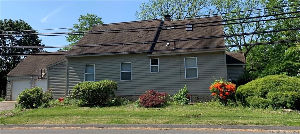 Property Photo: 264 Shelton Road CT 06611