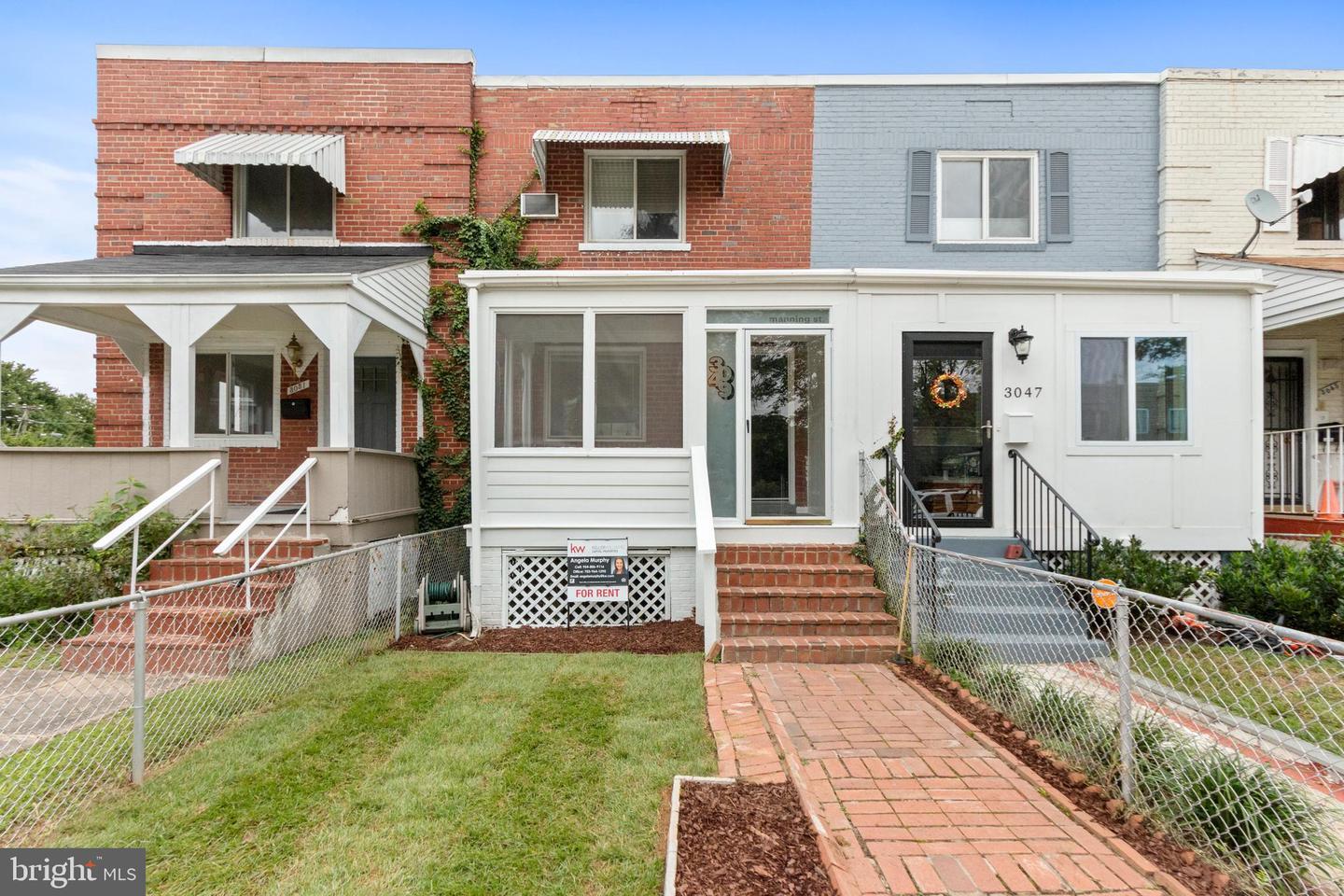 Property Photo: 3049 Manning Street VA 22305