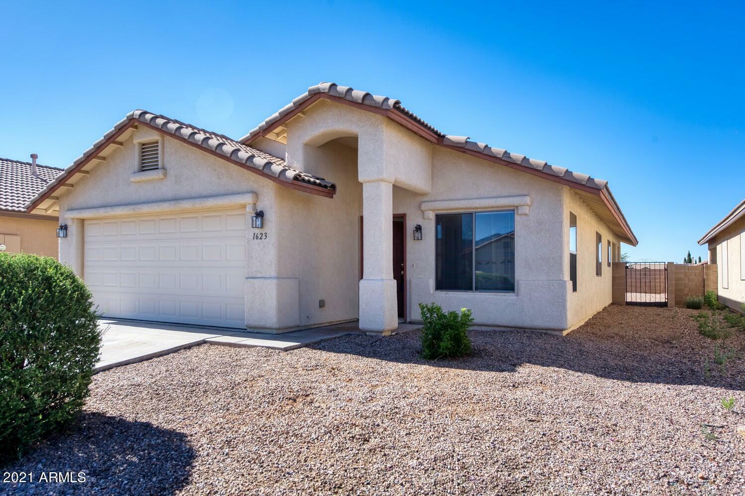 Property Photo:  1623 Silverado Drive  AZ 85635 