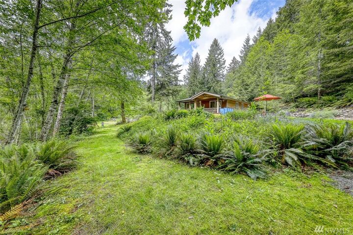 6105 NE Tolo  Bainbridge Island WA 98110 photo