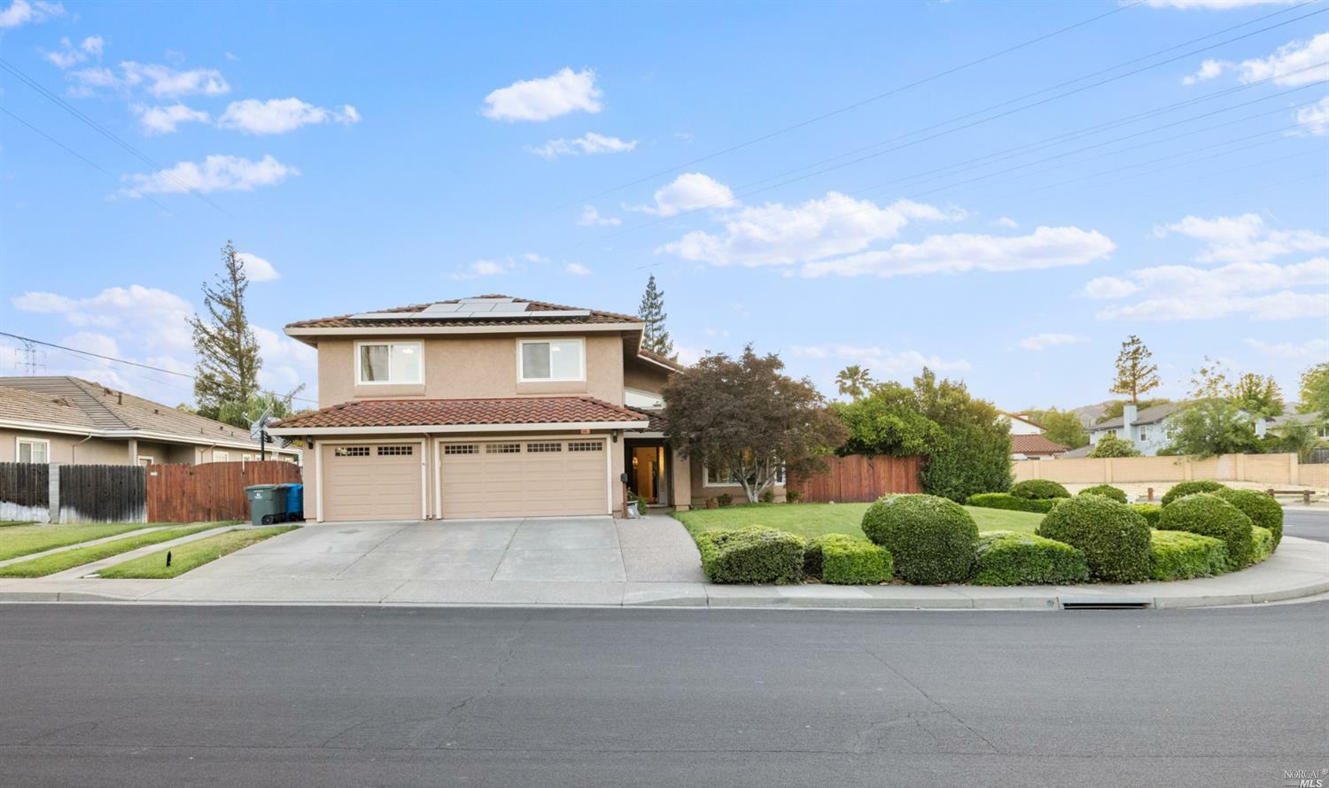 Property Photo:  601 Arlene Court  CA 95688 