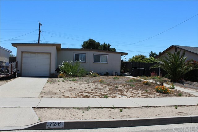 Property Photo:  726 E Las Flores Way  CA 93454 