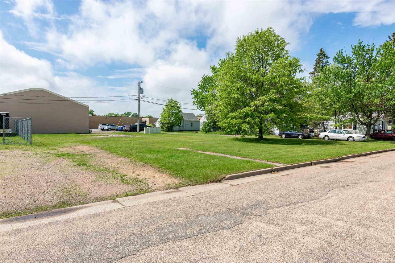 Property Photo:  1840/1850 Franklin Street  WI 54494 