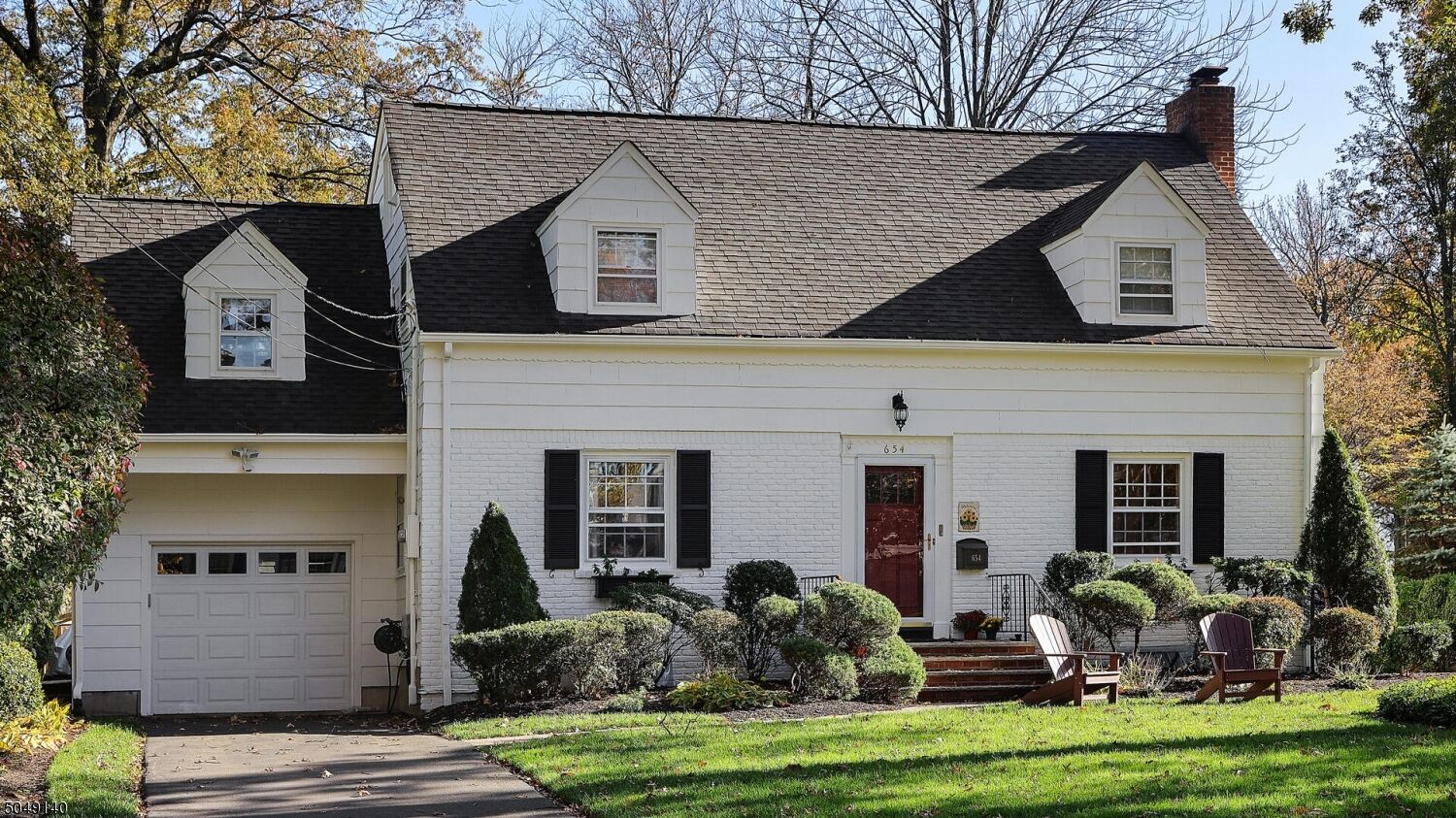 Property Photo:  654 Fairmont Ave  NJ 07090 