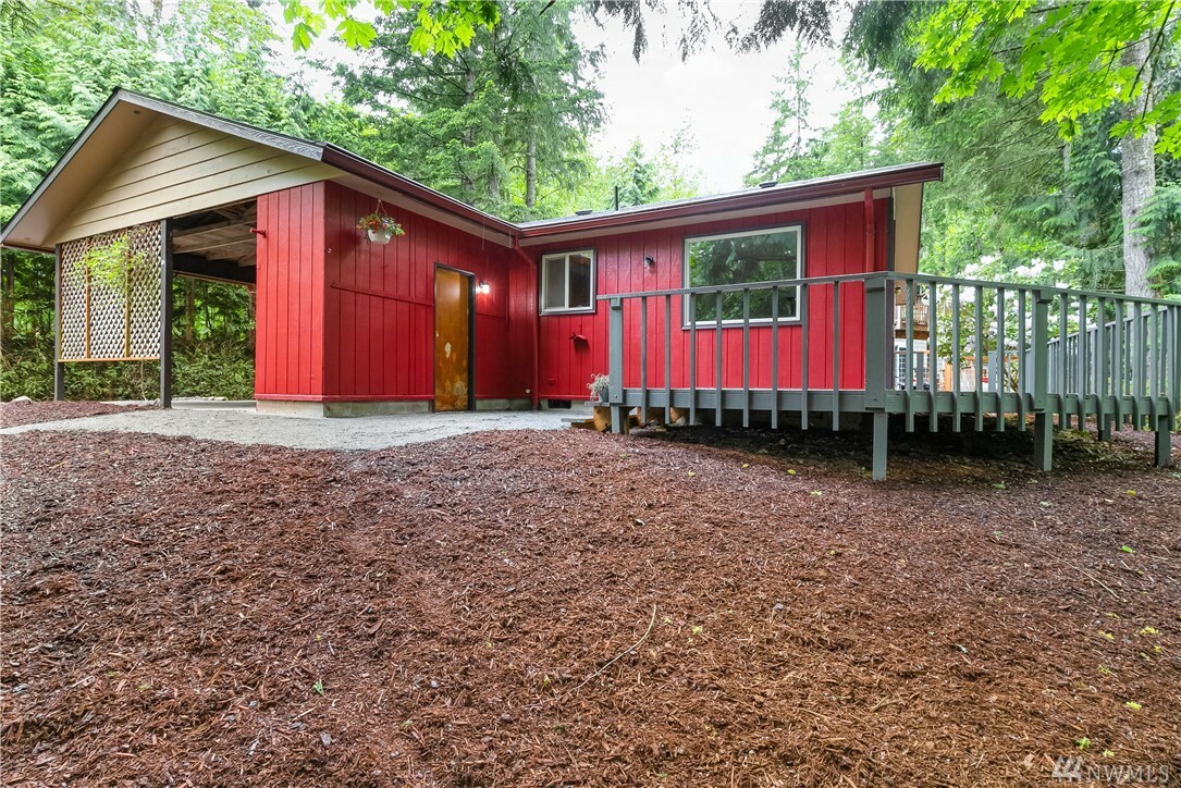 Property Photo:  13 Twin Flower Cir  WA 98229 