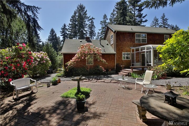 Property Photo:  4308 Walden Lp  WA 98253 