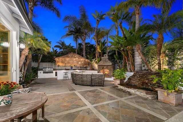 Property Photo: 1025 Seahorse Court CA 92011