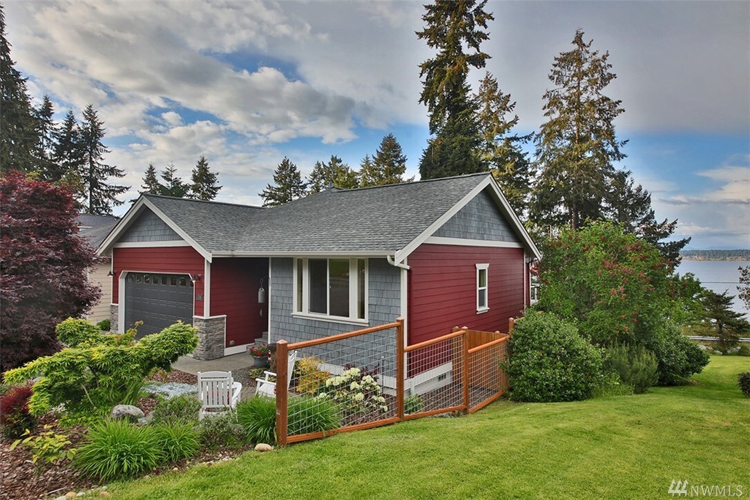 Property Photo: 3745 Bells Ridge Lane WA 98260