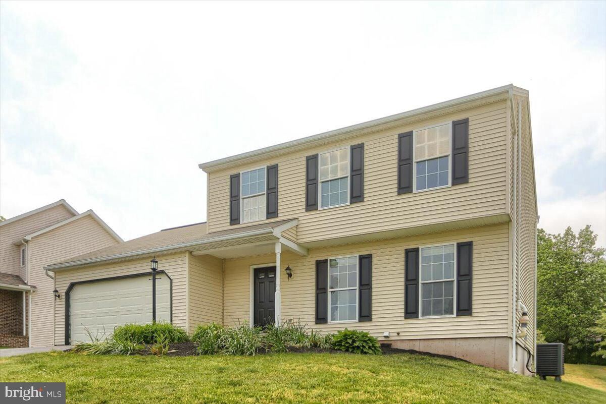 Property Photo:  110 Winding Hill Drive  PA 17319 