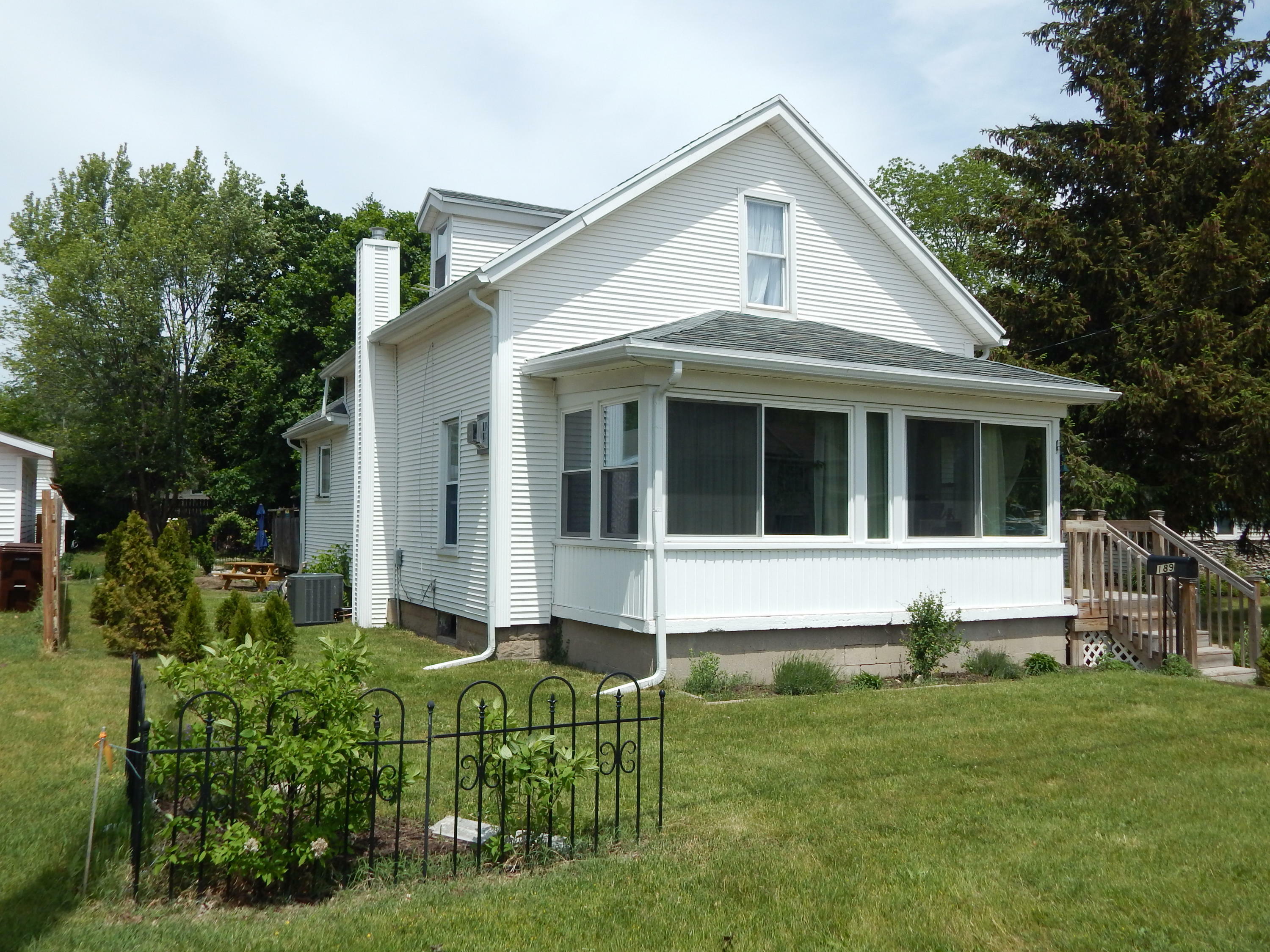 Property Photo:  189 Alma Street  MI 49345 