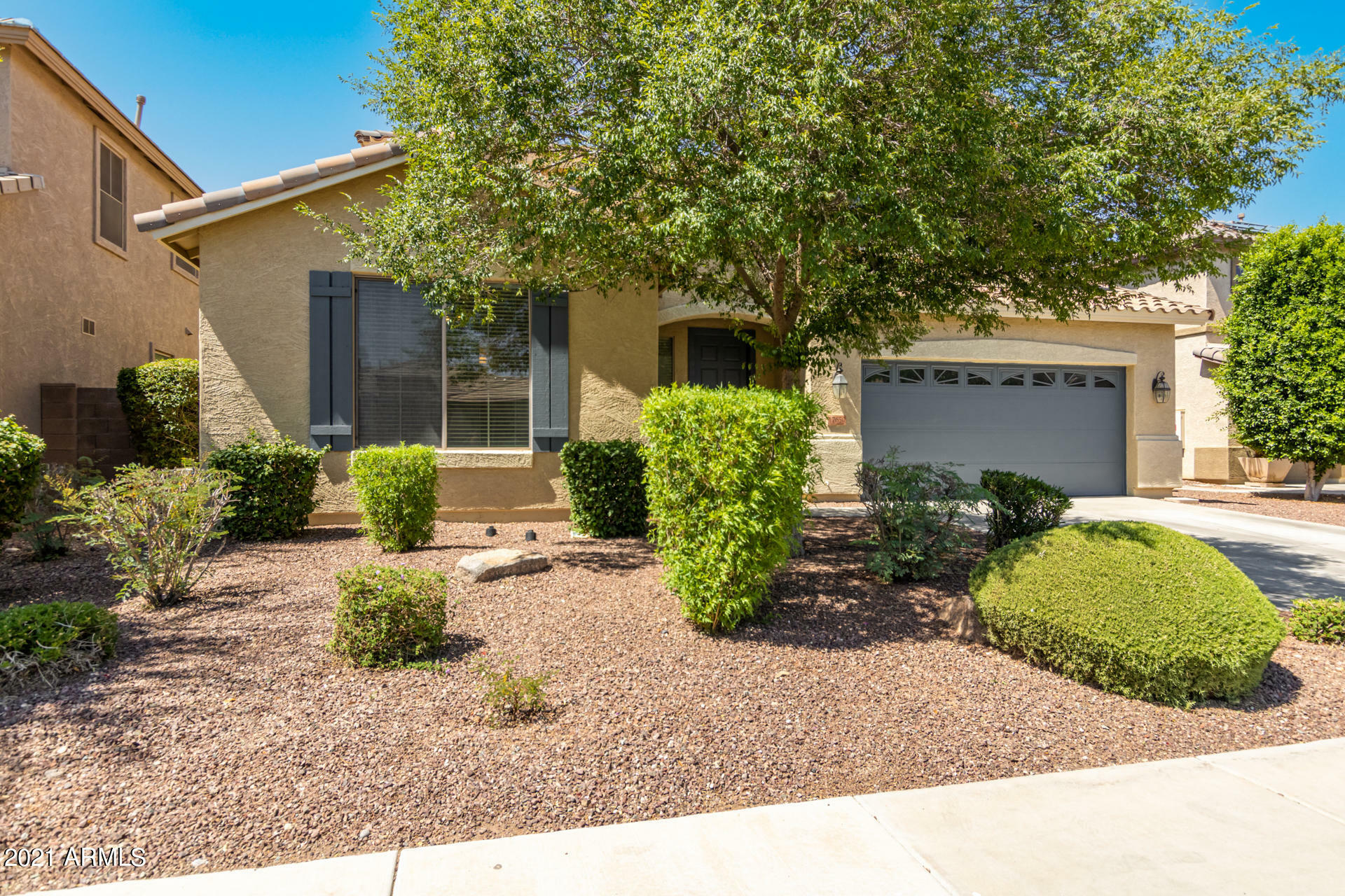 Property Photo: 17650 W Ironwood Street AZ 85388
