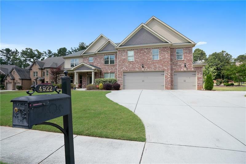 4922 Summer Wind Drive  Buford GA 30519 photo