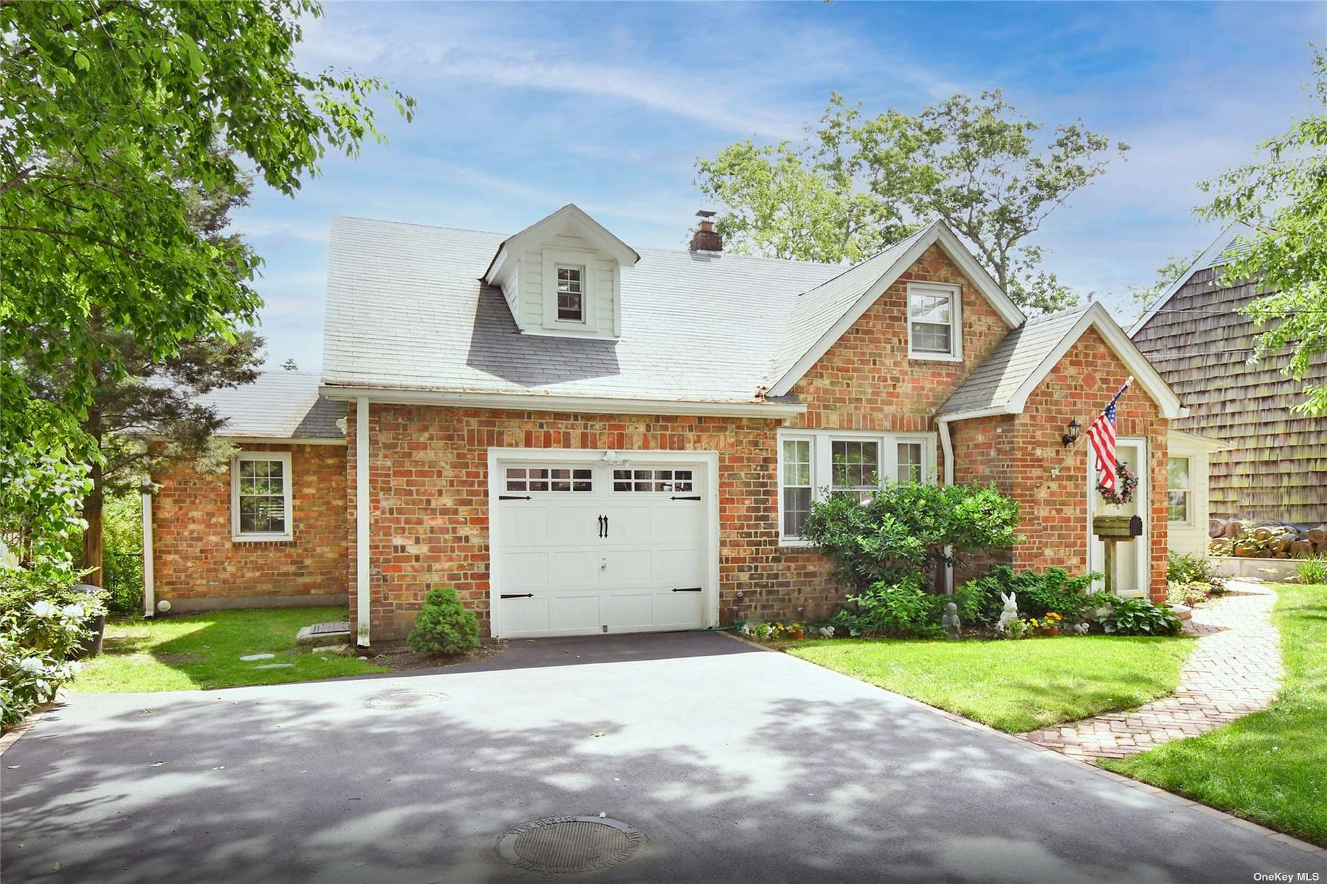 Property Photo:  119 Lake Shore Drive  NY 11772 