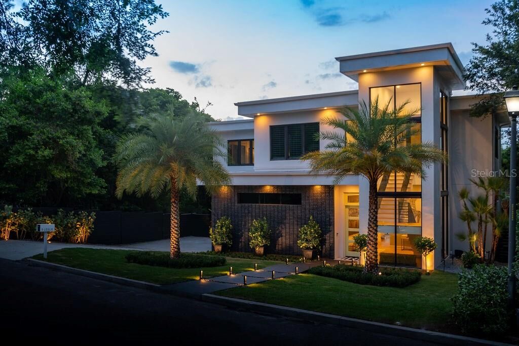 Property Photo:  5 Leslie Ter  FL 32751 