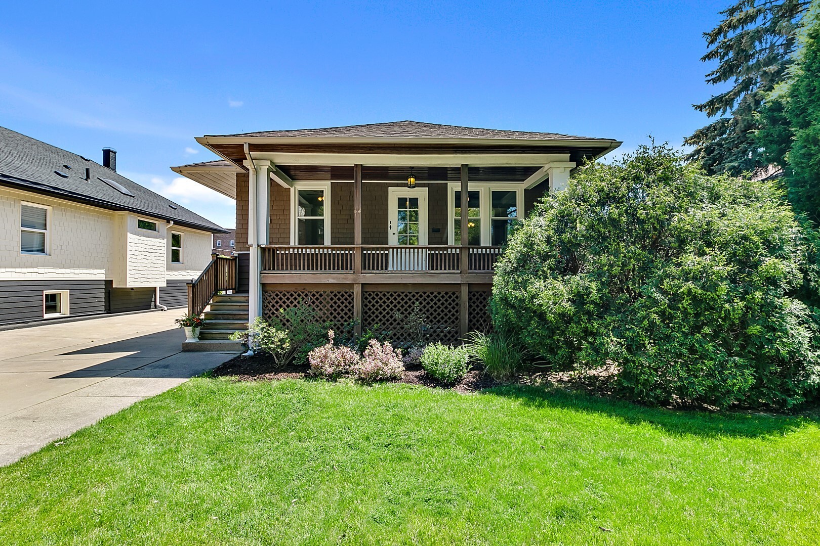 Property Photo: 433 Addison Road IL 60546