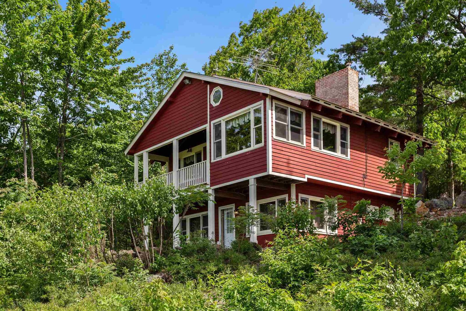 Property Photo:  260 Maplewold Road  NH 03281 