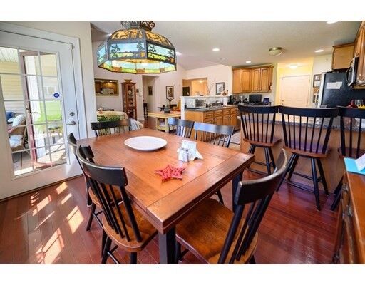 Property Photo: 122 Cherry Dr 122 MA 01095