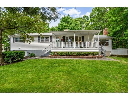 Property Photo: 17 Birch Ln MA 01545