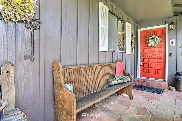 Property Photo:  6109  St. Andrews Drive SE  WA 98513 