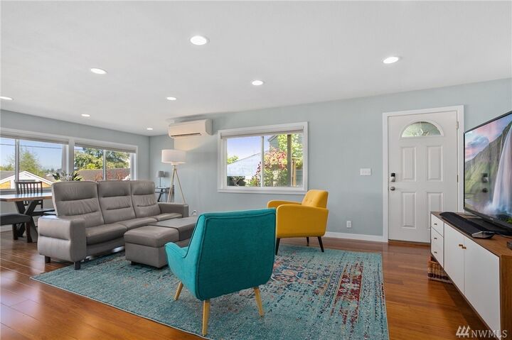 Property Photo: 5029 S Thompson Ave WA 98408