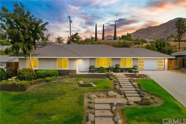 Property Photo: 25228 Jaclyn Avenue CA 92557