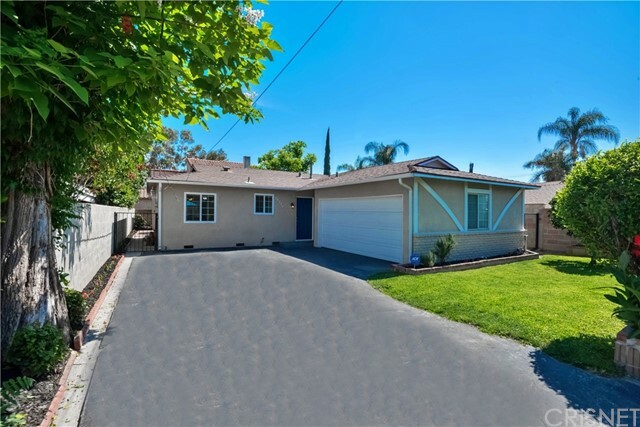 Property Photo: 20936 Hart Street CA 91303