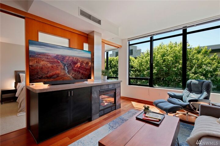 Property Photo:  2716 Elliott Ave 501  WA 98121 