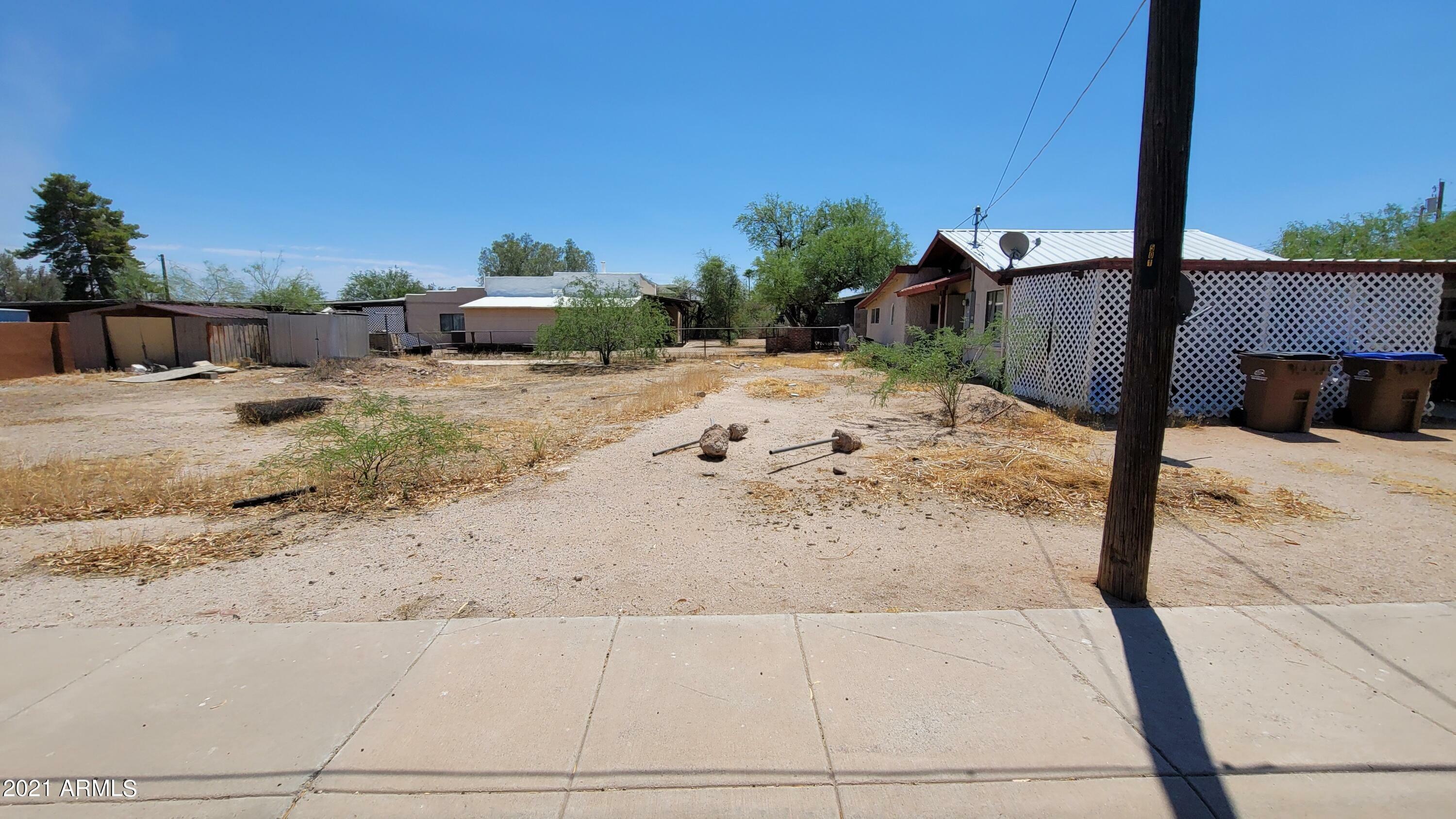 Property Photo:  525 N Church Street  AZ 85132 