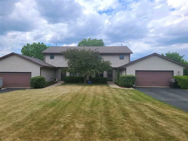 18930 Hiview Dr 18940  Brookfield WI 53045 photo